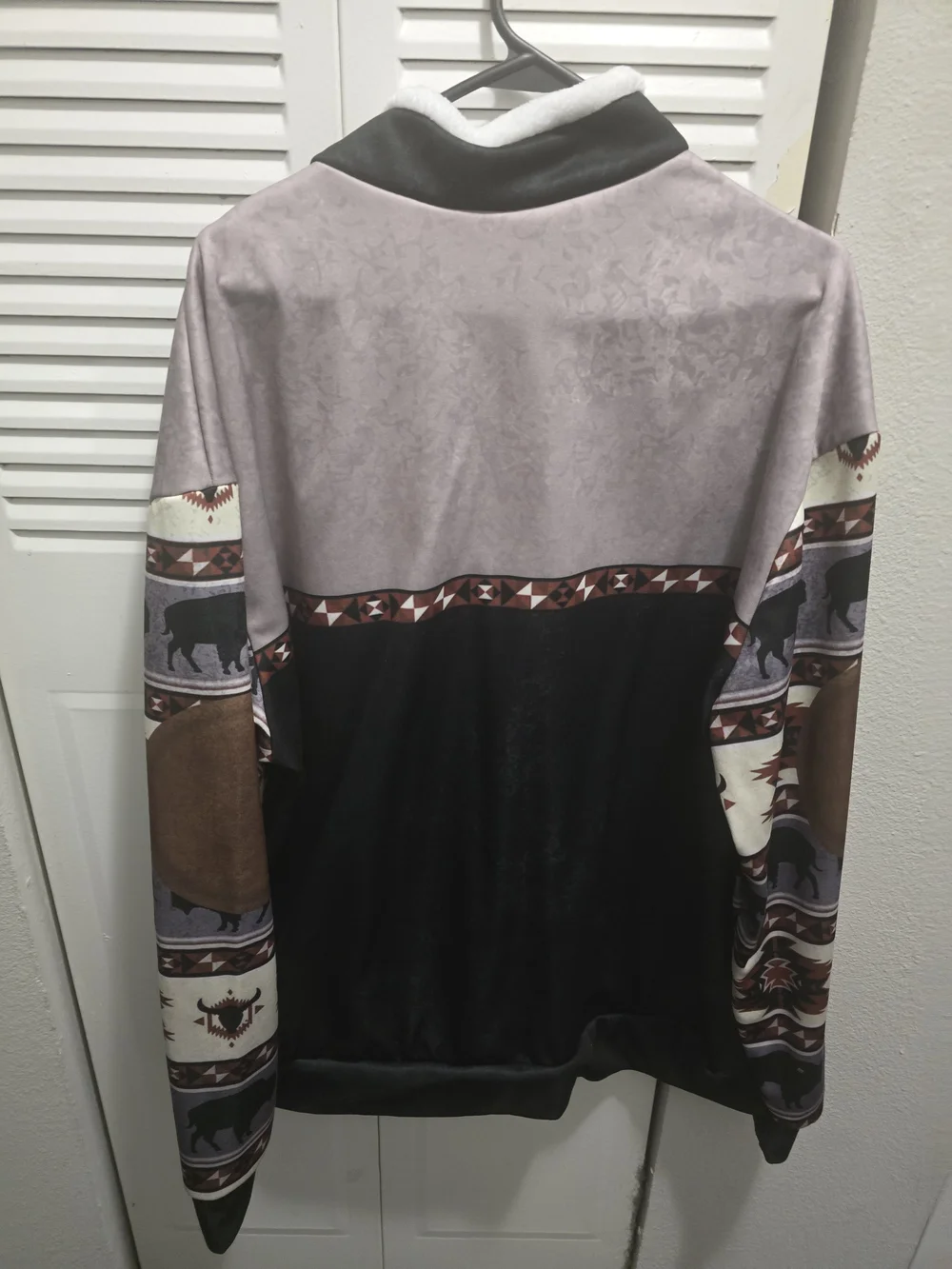 Men's Longhorn Motif Half-Zip Pullover Sweater - Black & Taupe